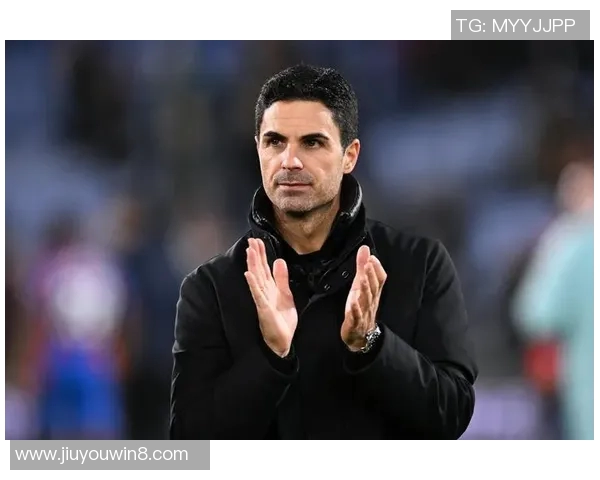 电讯报：科洛穆阿尼佩戴定制面具训练能否出战阿森纳仍未确定