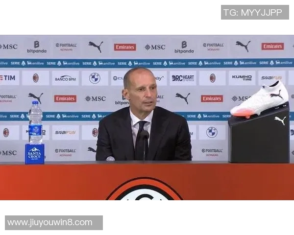 阿莱格里在更衣室严厉批评莱奥要求其端正态度以提升球队表现